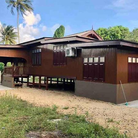 De Rhumaa Homestay Куала-Тренгану Экстерьер фото